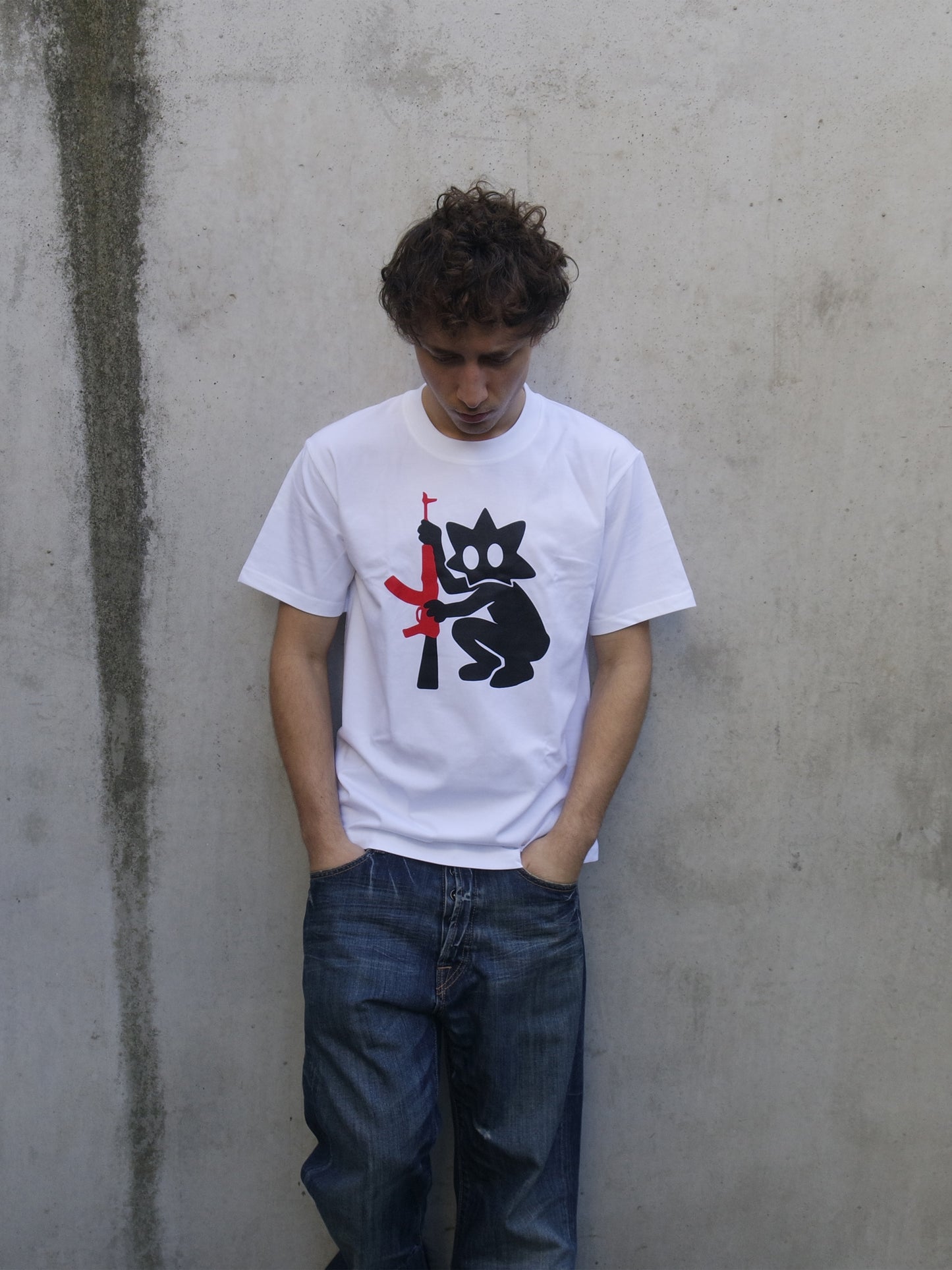 Chase Dreams Tee