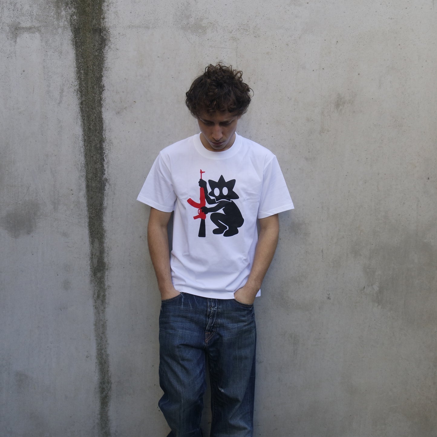 Chase Dreams Tee